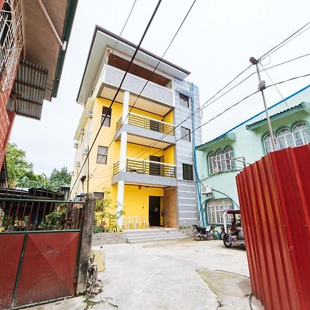 Reddoorz @ D Maagma Street Hotel Kalibo Ngoại thất bức ảnh