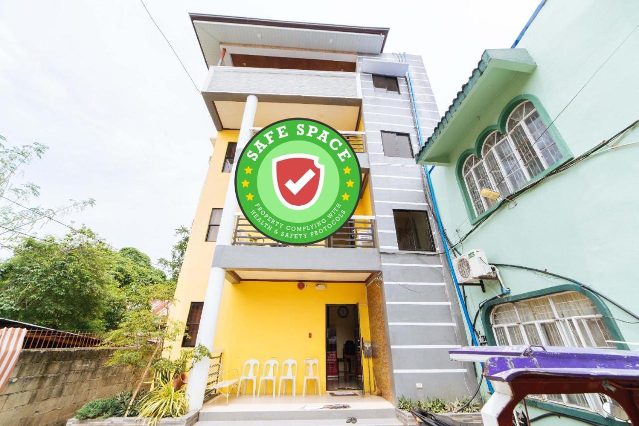 Reddoorz @ D Maagma Street Hotel Kalibo Ngoại thất bức ảnh