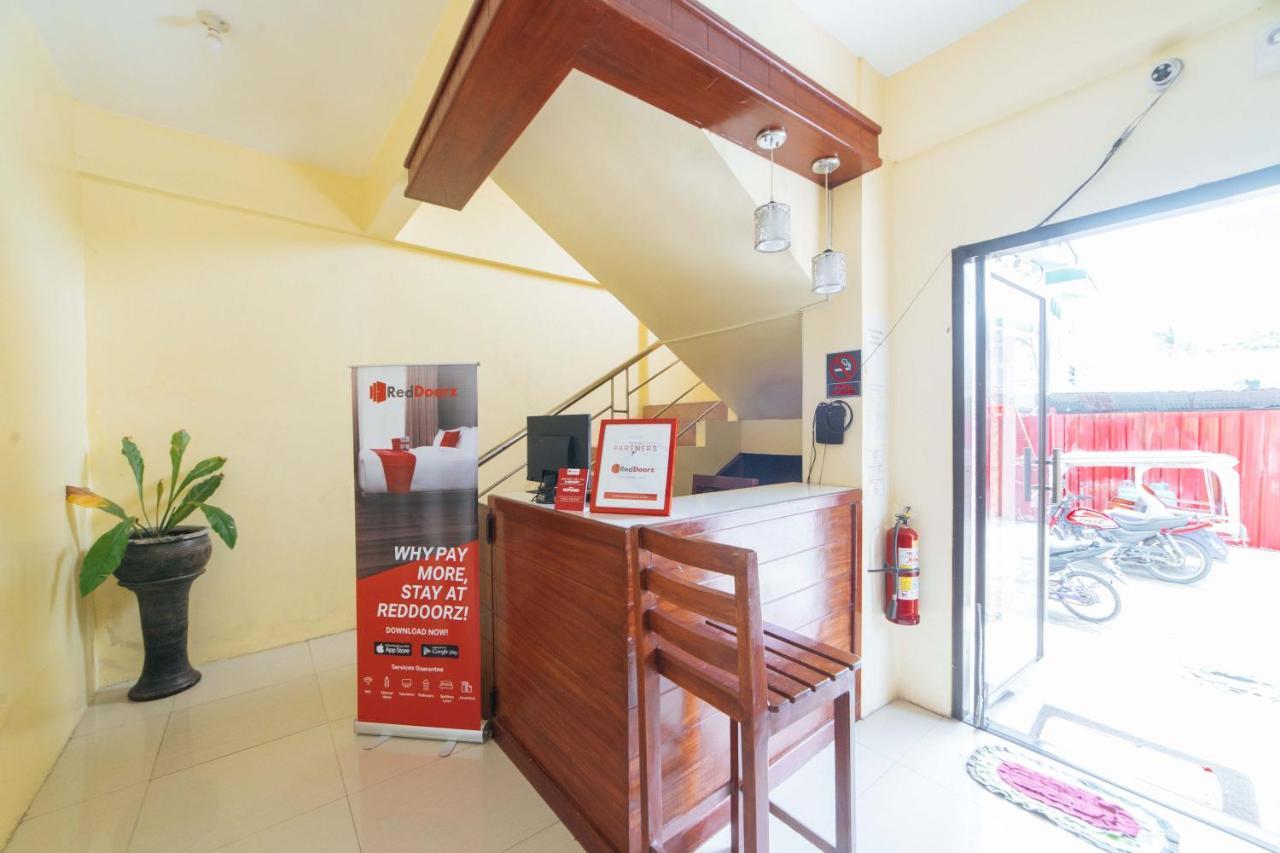 Reddoorz @ D Maagma Street Hotel Kalibo Ngoại thất bức ảnh